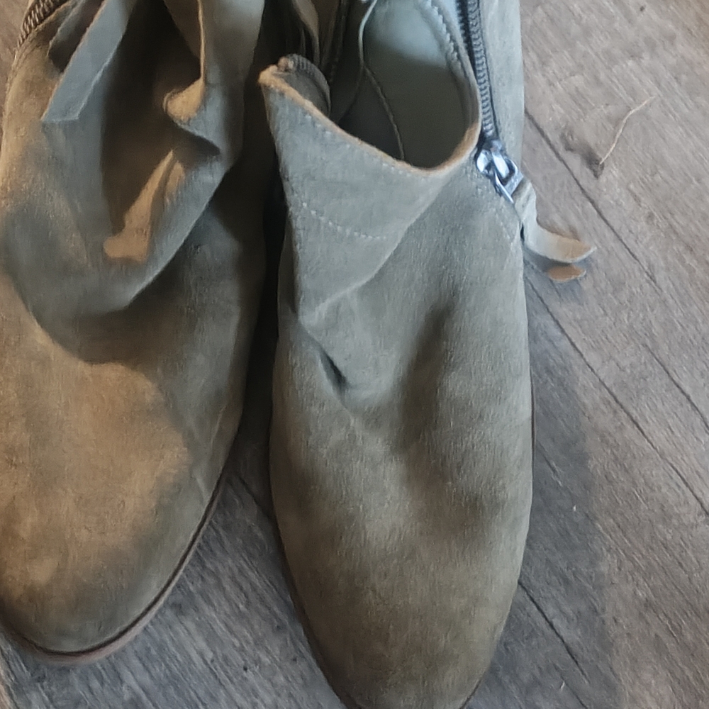 Sam Edelman Tan Ankle Boots